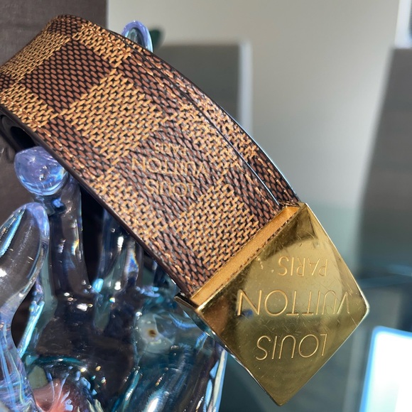 LV Damier Ebene Belt - Picture 7 of 15